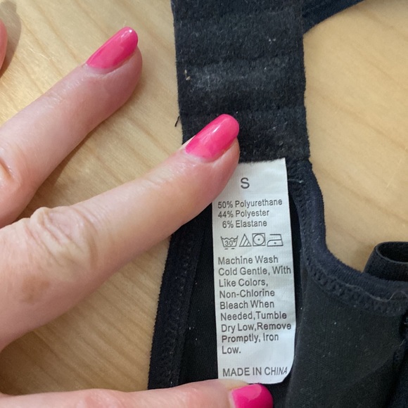 Sexy PU Push-up Bra in Black - Picture 5 of 5